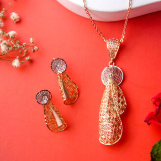 Timeless Beauty in Delicate Gold Net