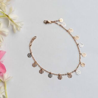 Hexagon Patterned Leaf Design Light Weight Bracelet