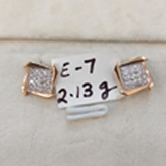 Sparklin Stones In Golden Frame Earings