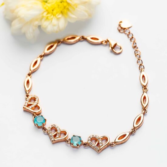 3-hearts-bracelet