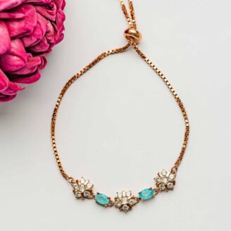 Adjustible 3 Flower Bracelet