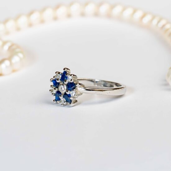 5-petal-stones-2