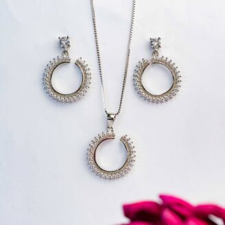 circular-pendant-set