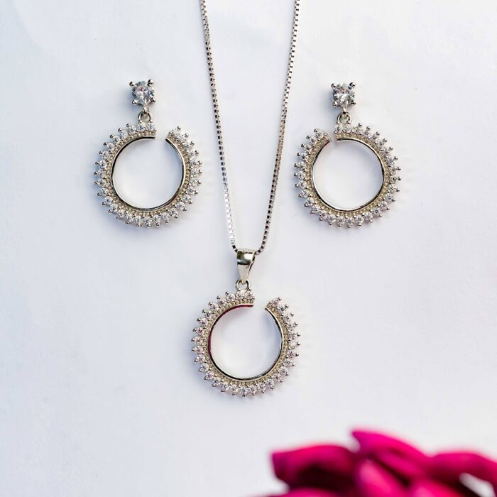 circular-pendant-set