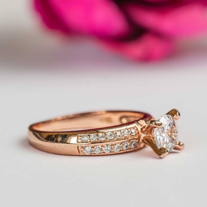 twin-line-diamond-ring-3