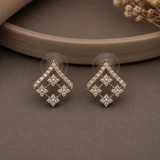gold-diamond-earrings