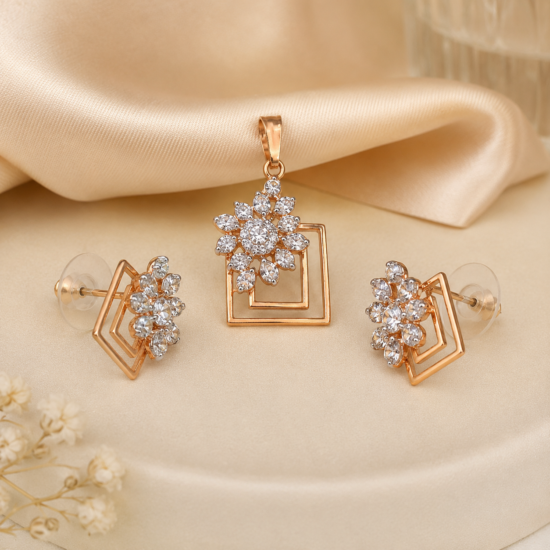 square-gold-pendant-set