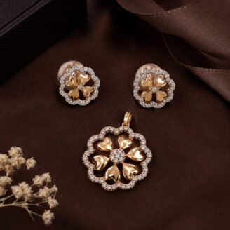 floral-diamond-pendant-set
