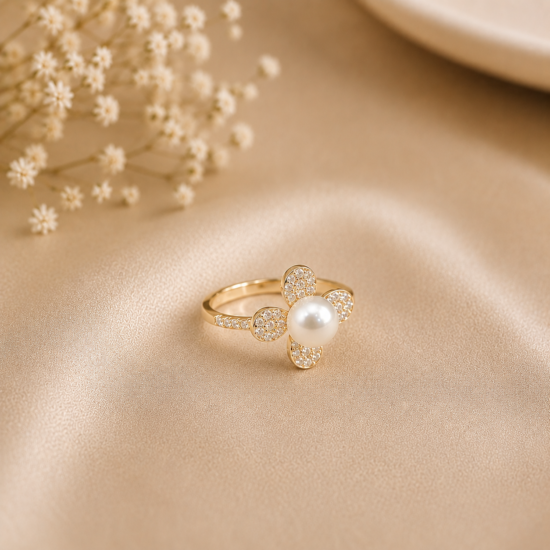 four-petal-pearl-ring-2