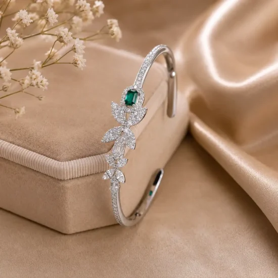 green-stone-silver-bracelet