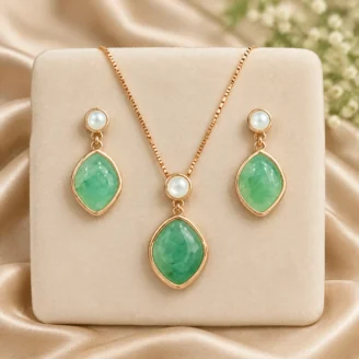 jade-silver-pendant-set